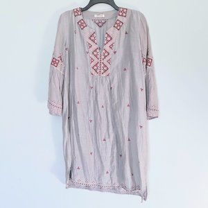 Johnny Was Ava Tunic Top - Gray/Maroon/Pink Aztec Embroidery Silk Blend Size M